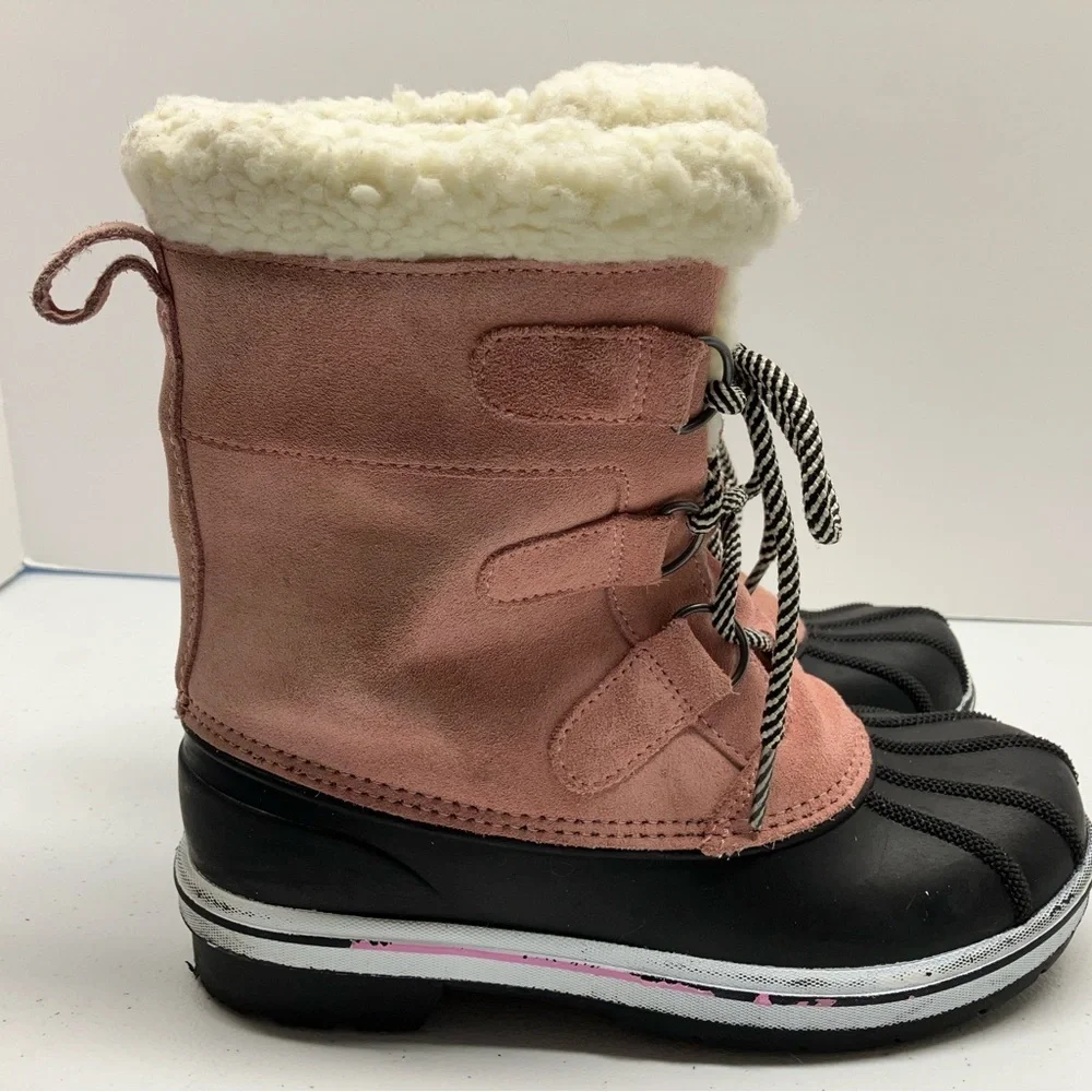 Cat & Jack Girl’s Thermolite Winter Boots, Size 2, Pink/Black, Faux Fur, Lace Up